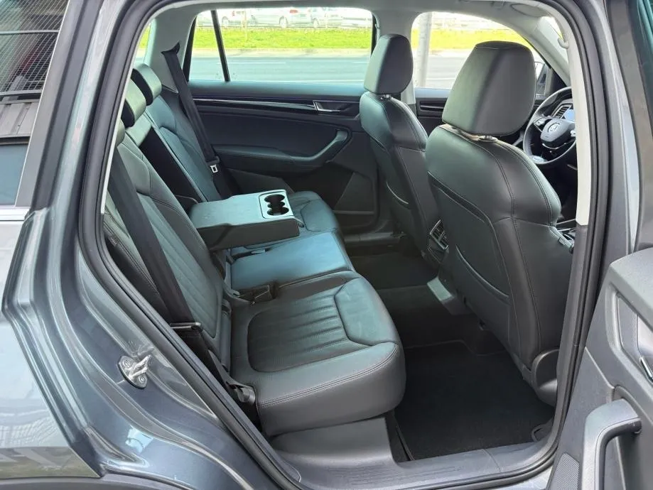 škoda kodiaq 2.0 tdi dsg 4x4 laurin&klement °virtual°kamera 360°canton - slika 17