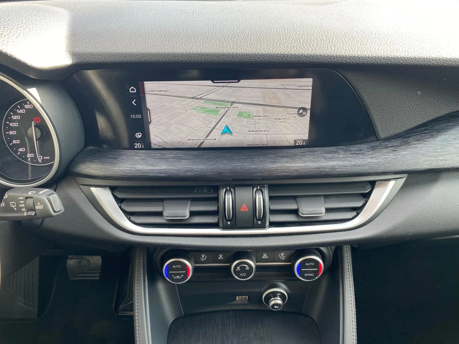 alfa romeo stelvio 2,2 190 q4 business 4xgarancije - slika 18