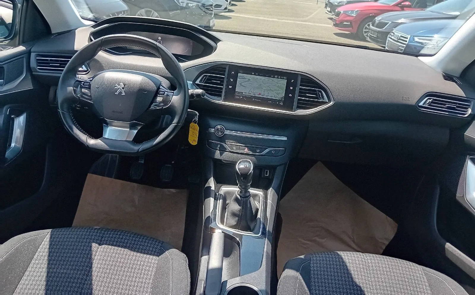 peugeot 308 1,5 bluehdi,do 2 godine jamstva,u sustavu pdv-a. - slika 6