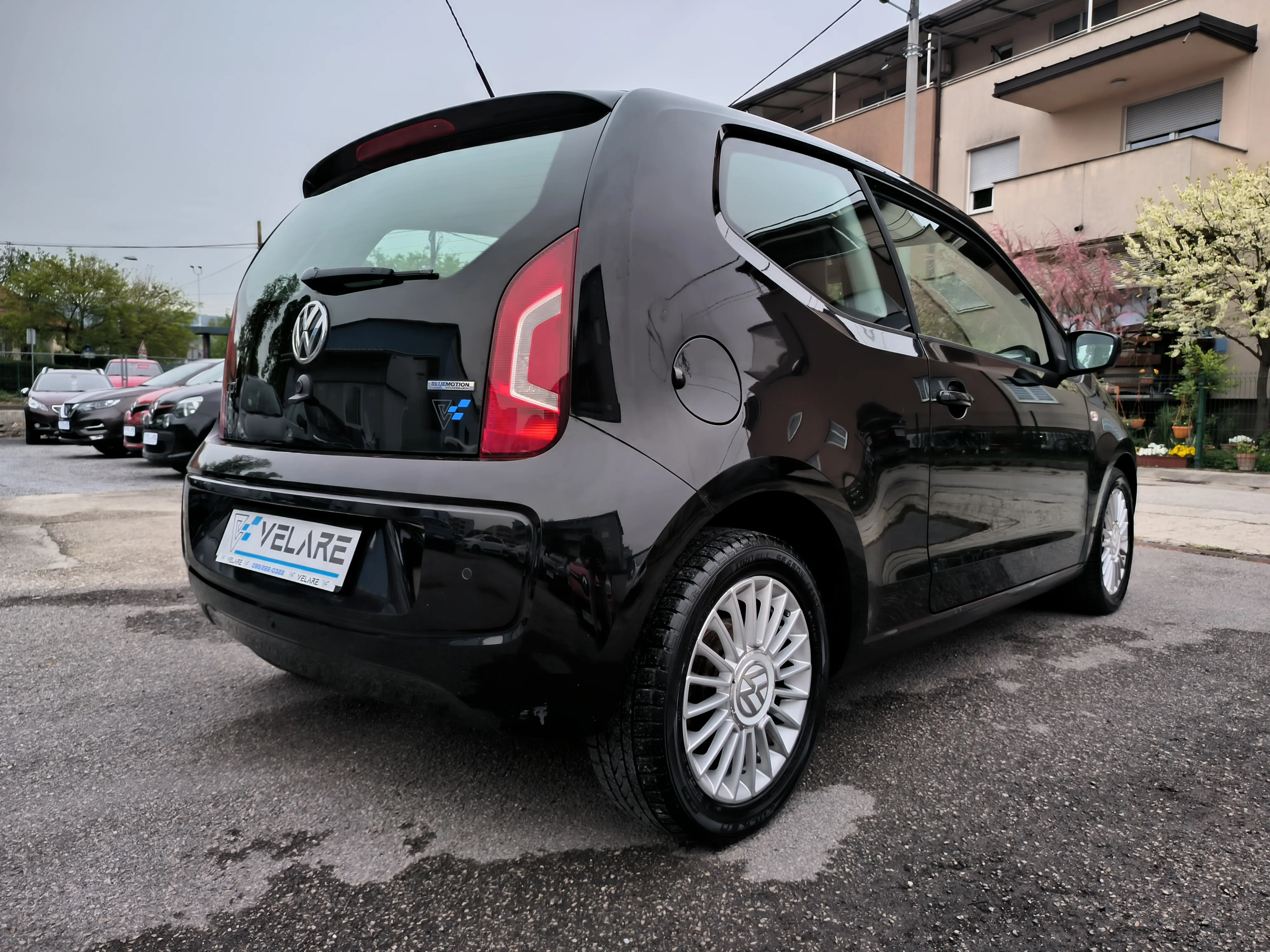 vw up! 1,0 up! high up! v. servis, servisna, jamstvo, reg. 1 godinu - slika 9