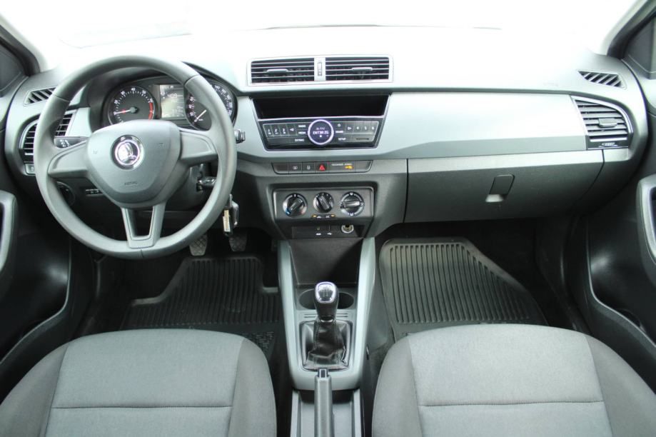 škoda fabia combi 1.0 tsi - slika 9