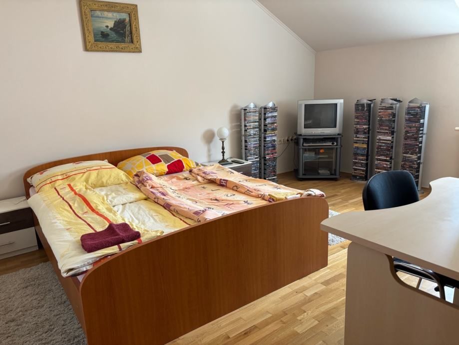 kuća/vila: osijek, retfala, 383.00 m2 (iznajmljivanje) - slika 17