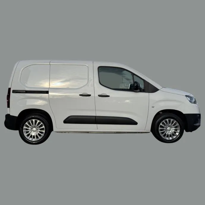toyota proace city 1,5 d-4d 75 kw (102 ks) l1, 2024 god. - slika 7