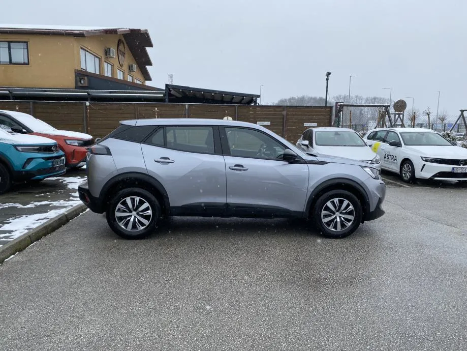 peugeot 2008 1.2 puretech active pack, jamstvo 12 mjeseci - slika 4