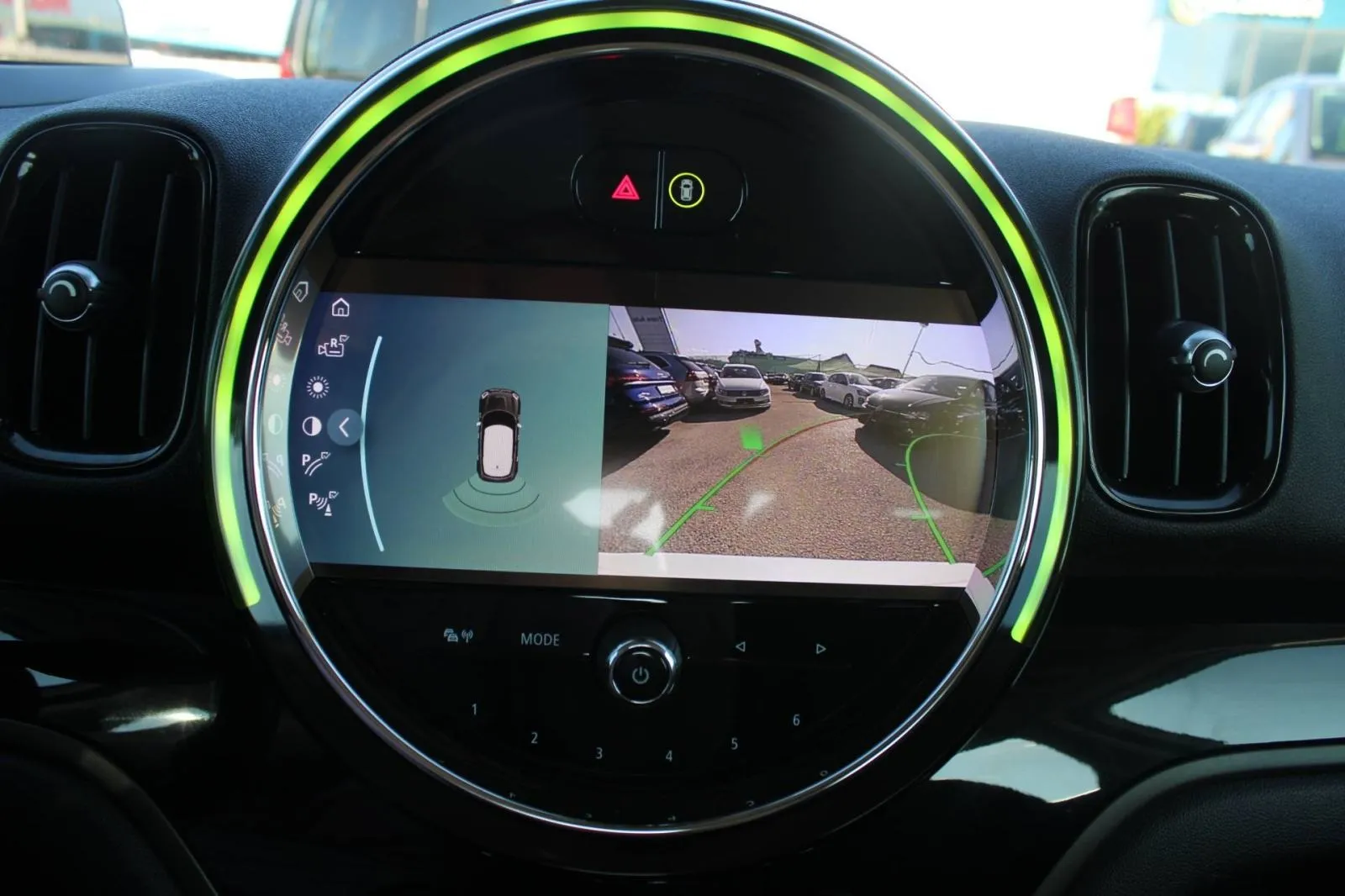mini countryman se all4 automatik *led, navigacija, kamera* - slika 22