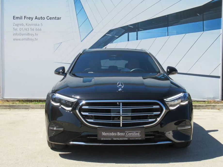 Mercedes-Benz E-klasa 300 T de 4MATIC Exclusive Premium - Zagreb
