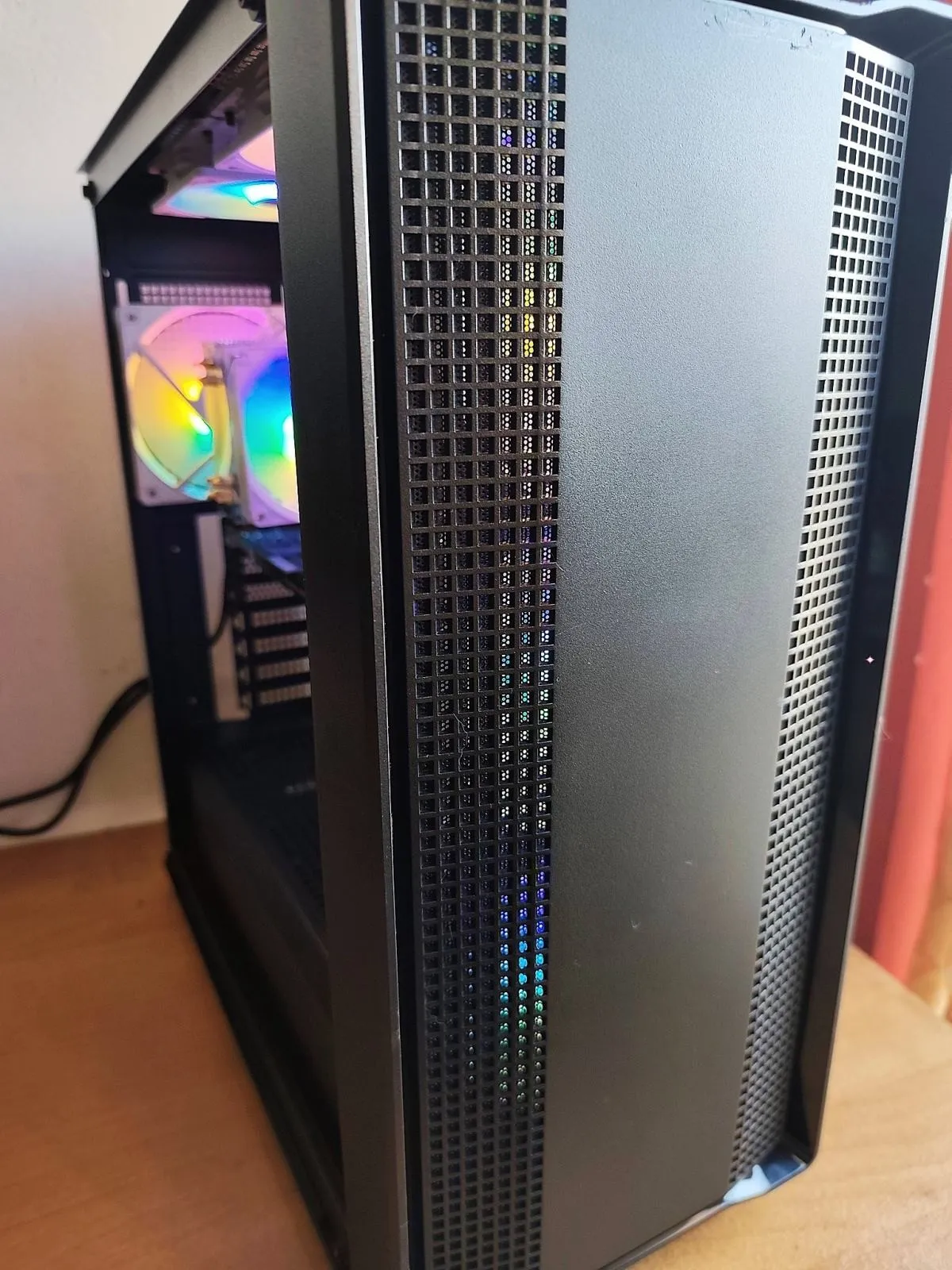 xeon e5-2680 v4 14/28, gtx 1080 8gb gddr5x, 16gb ddr4, 256gb - slika 2
