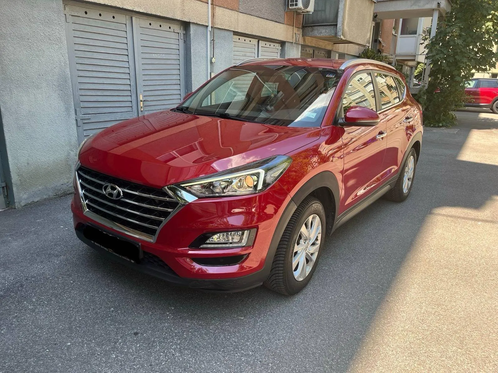 hyundai tucson 1,6 crdi, automatic, style go navi plus - prvi vlasnik - slika 1