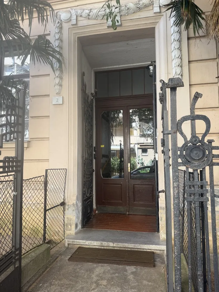 villa münz, stan sa zaobljenom lođom, 2. kat, 147 m2, blizina arene, - slika 2