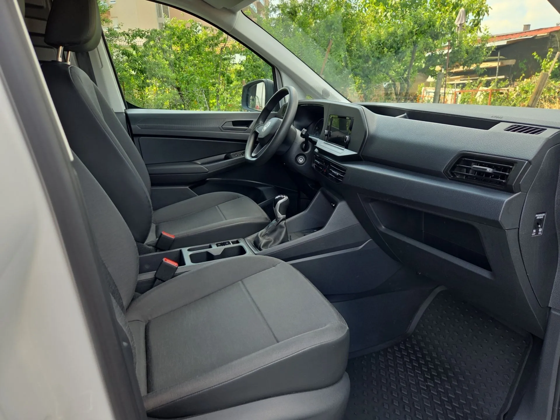 volkswagen caddy 2.0 tdi 75kw 15150+pdv - slika 13