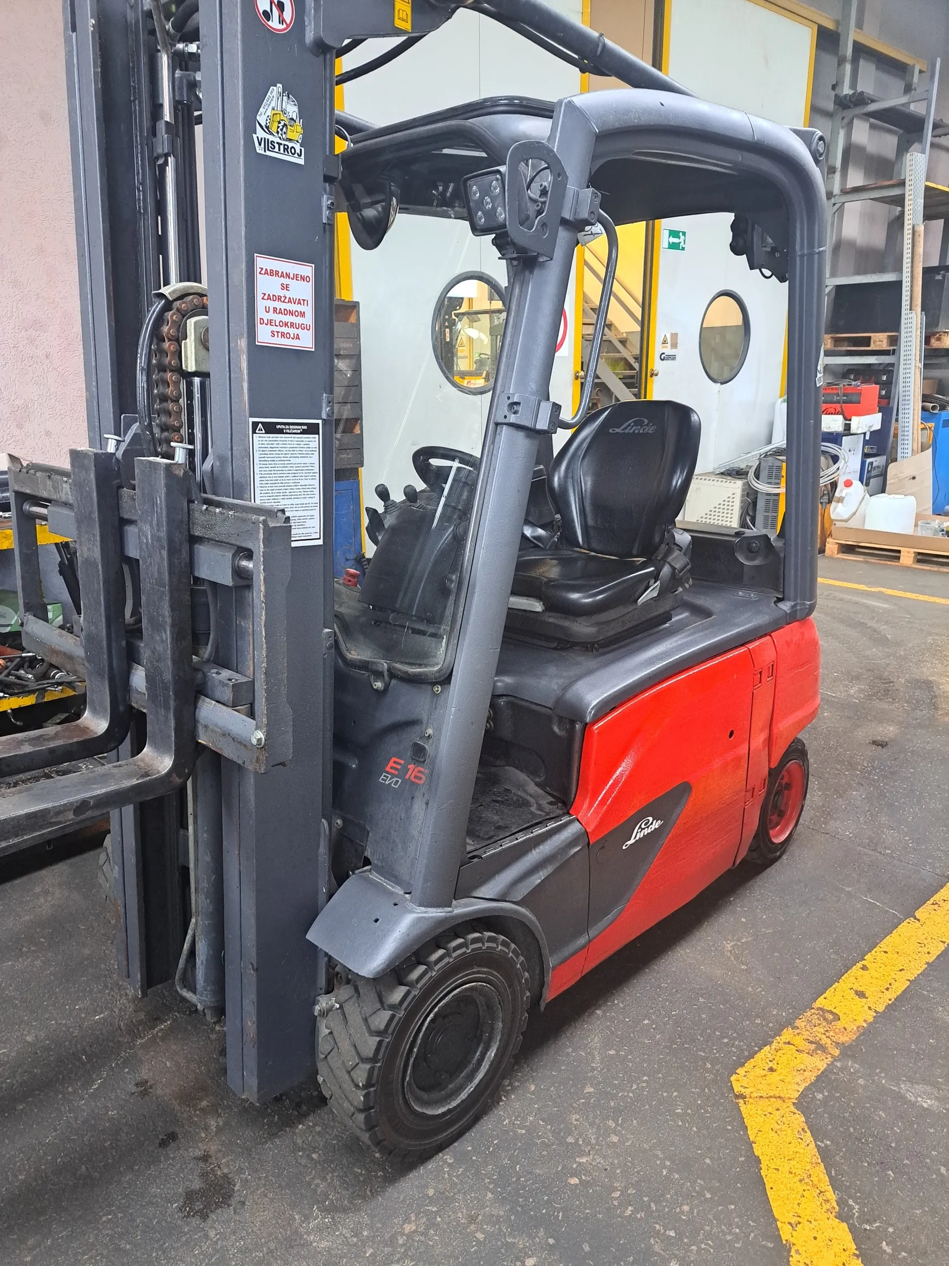 čeoni elektro 1600 kg linde e16p-02 - slika 1