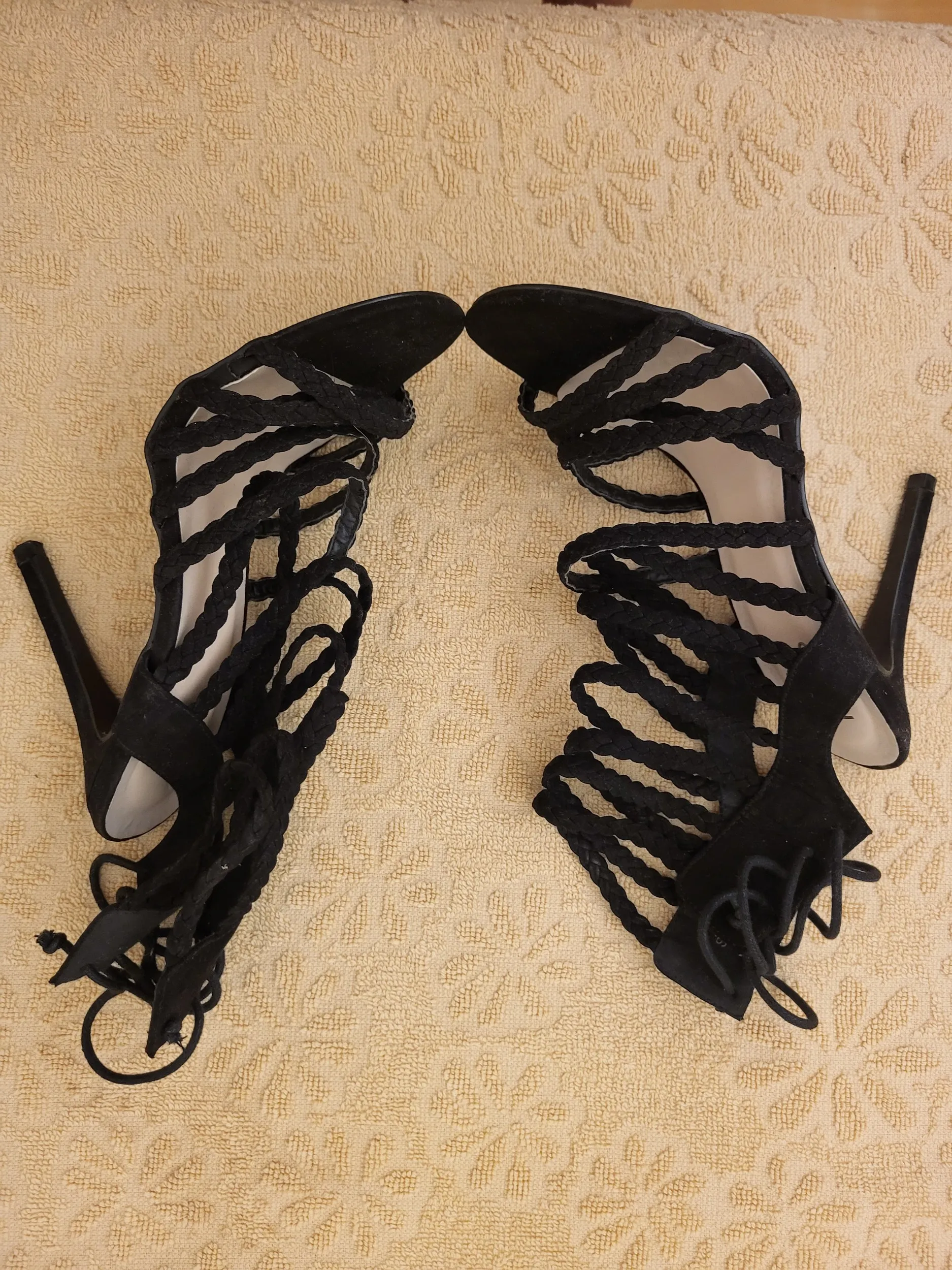 nove crne sandale roberto - slika 1
