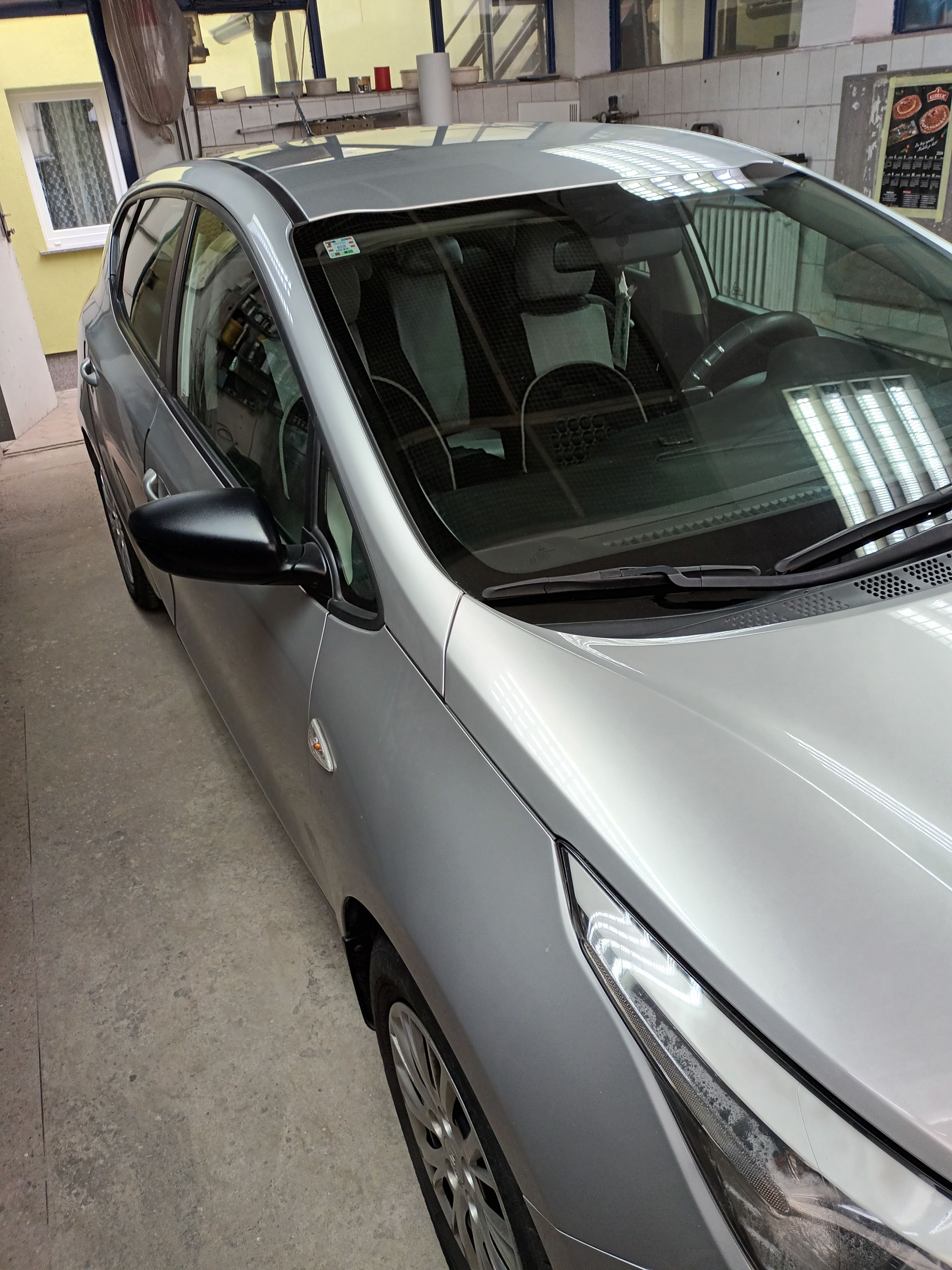 kia ceed 1,4 crdi 66kw 2015 godina reg.28.02.27.7000e,cijena fiksna. - slika 8