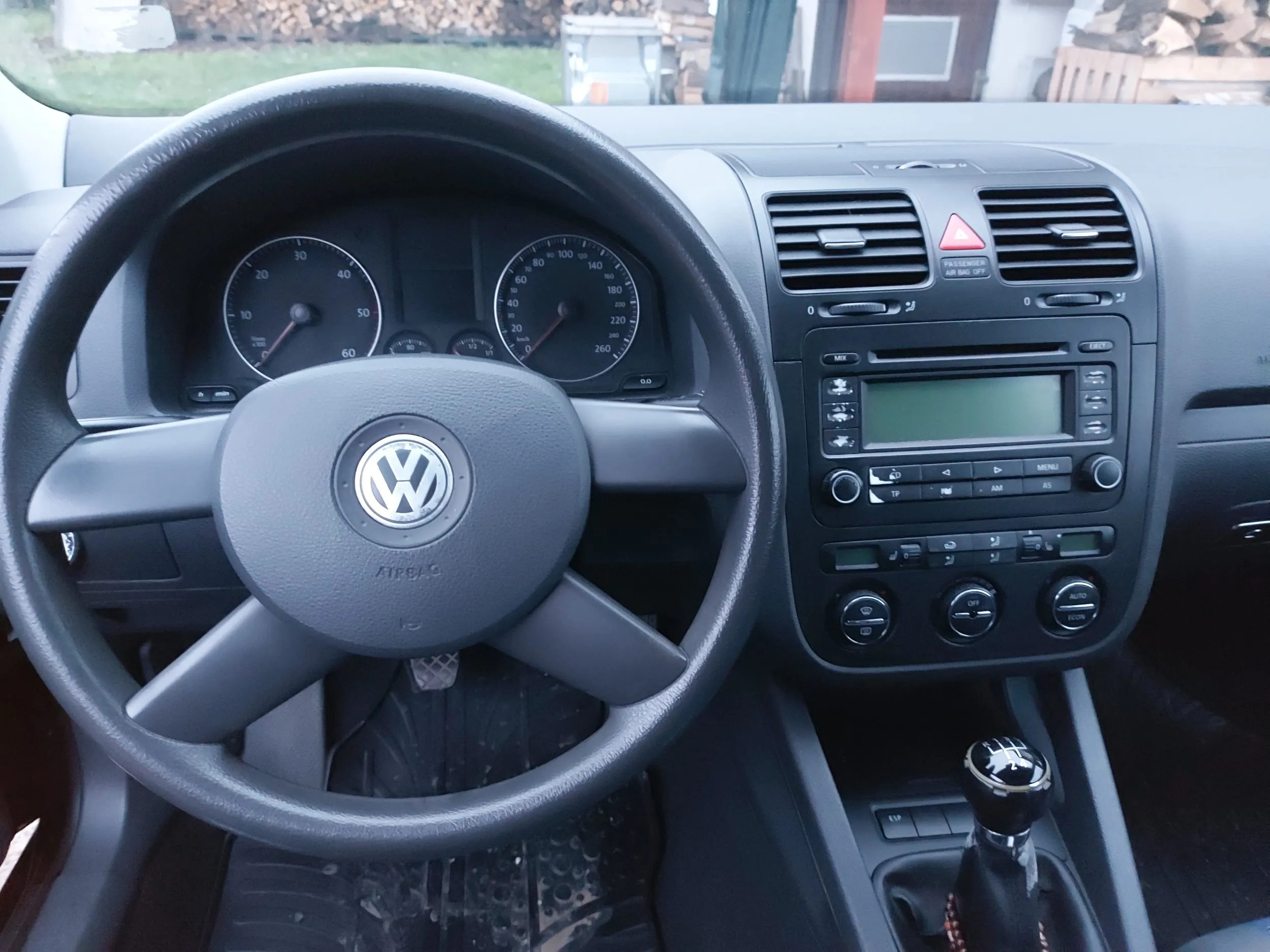 prodajem golf 5, 1.9tdi - slika 5