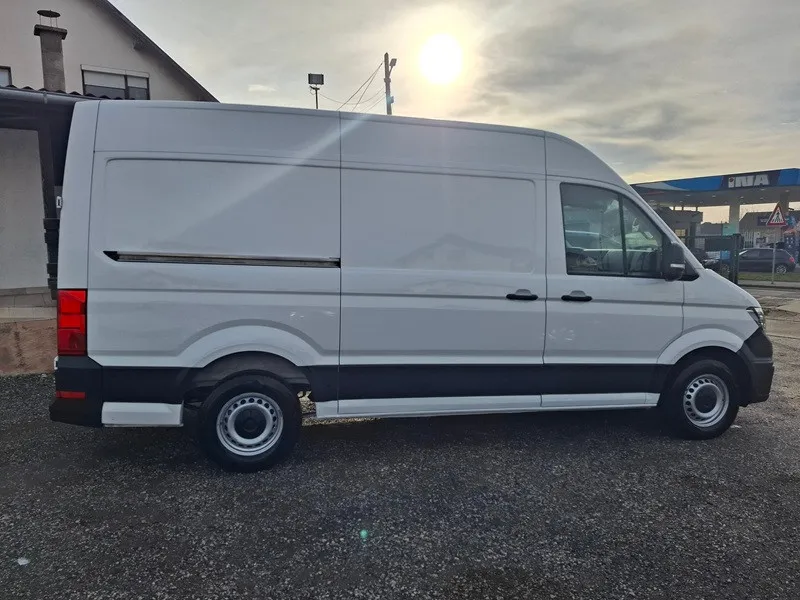volkswagen crafter 2.0 tdi*140ks*klima*2xbočna klizna vrata* - slika 4