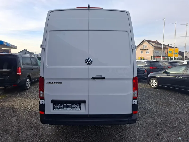 volkswagen crafter 2.0 tdi*140ks*klima*2xbočna klizna vrata* - slika 6