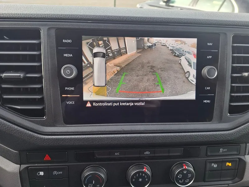 volkswagen crafter 2.0 tdi*140ks*klima*2xbočna klizna vrata* - slika 15