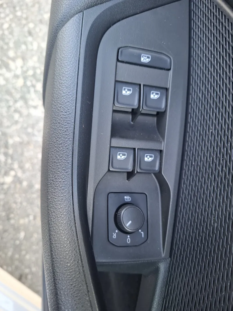 škoda octavia 2.0 tdi*150ks*klima*tempomat - slika 9