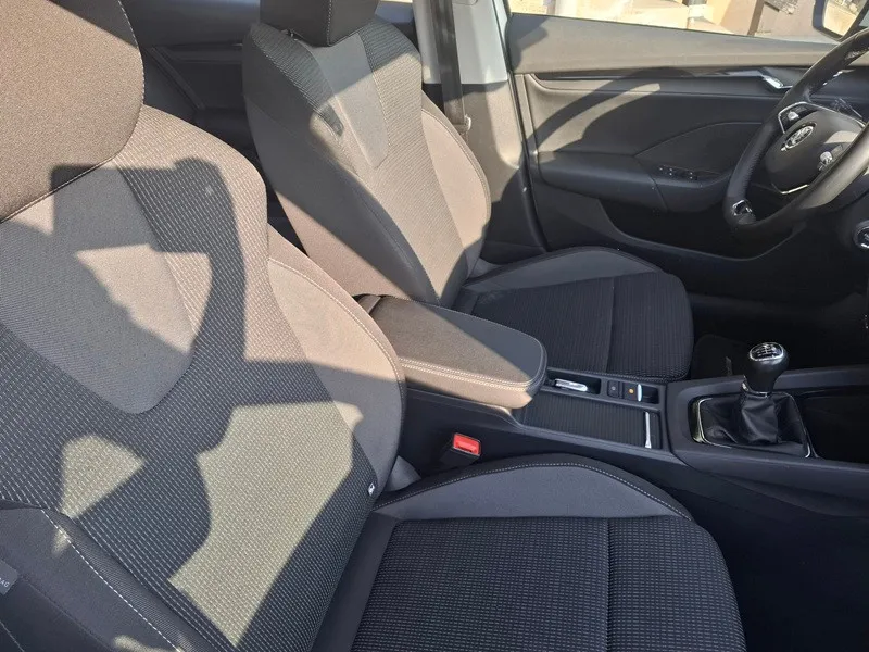 škoda octavia 2.0 tdi*150ks*klima*tempomat - slika 12