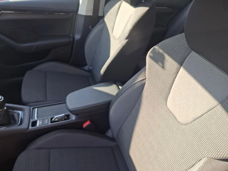 škoda octavia 2.0 tdi*150ks*klima*tempomat - slika 10