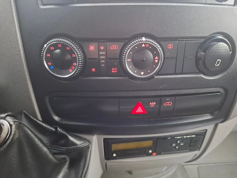 volkswagen crafter 2.0 tdi*163ks*dupla kabina*klima*kuka za vuču* - slika 12