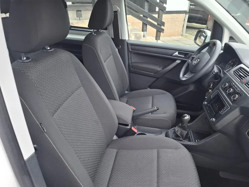 volkswagen caddy 2.0 tdi*rampa za osobe sa invaliditetom* - slika 16