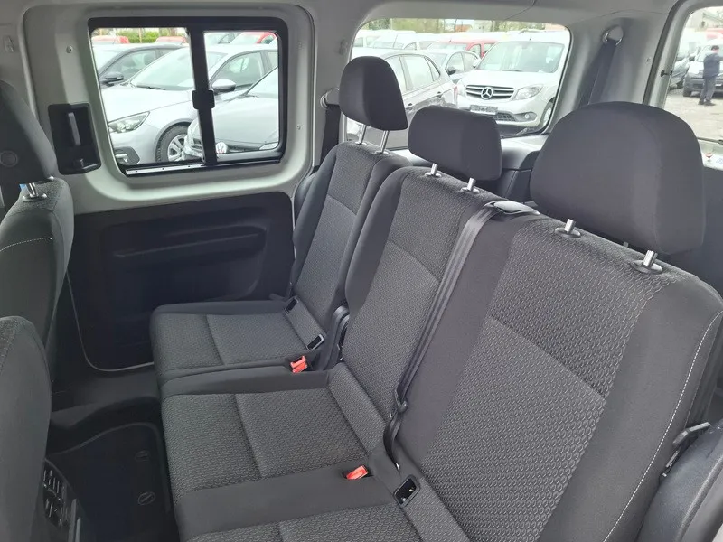volkswagen caddy 2.0 tdi*rampa za osobe sa invaliditetom* - slika 14