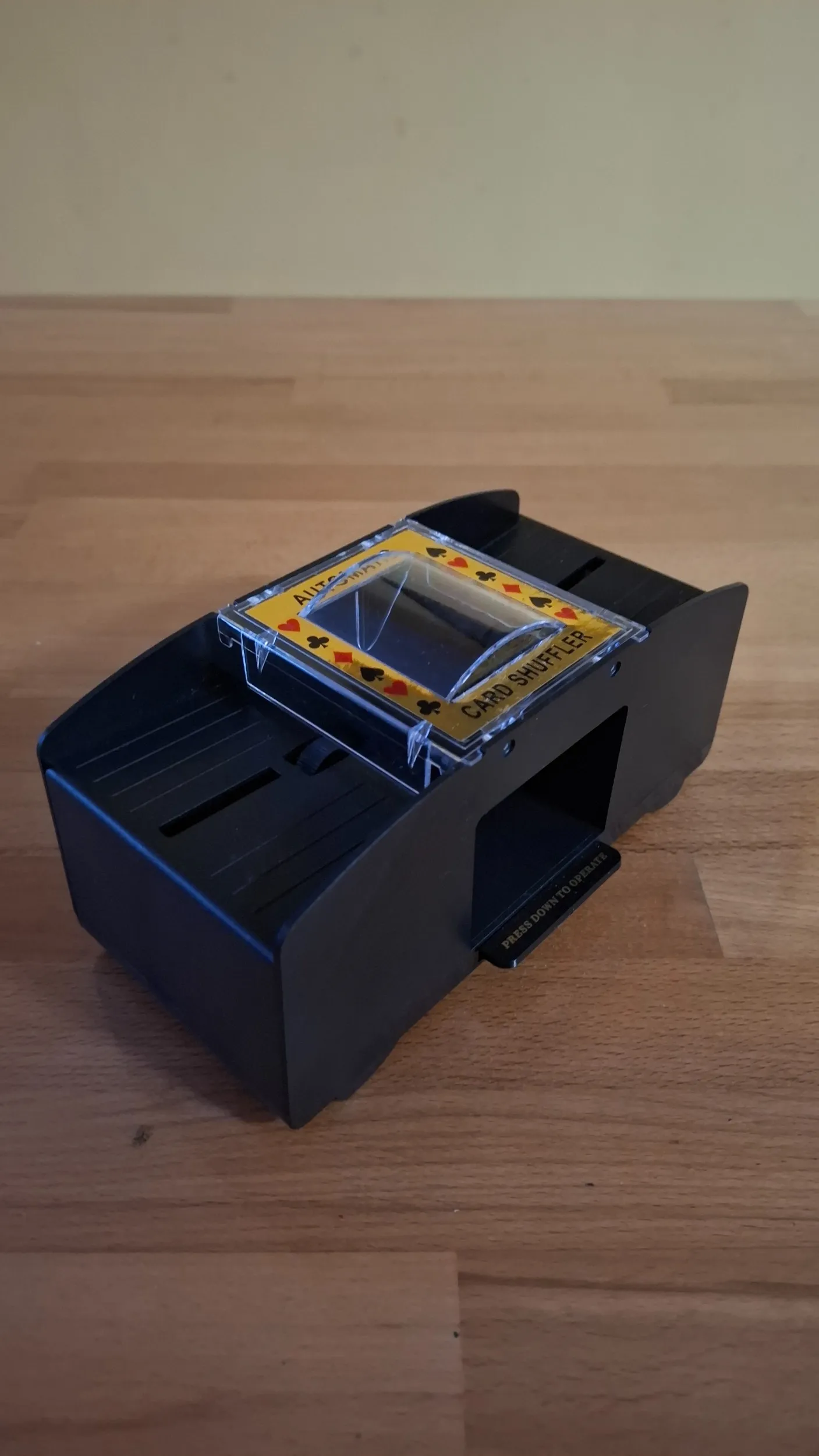 automatski card shuffler - slika 2