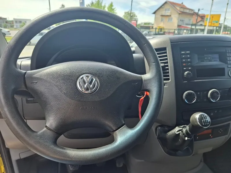 volkswagen crafter 2.0 tdi*163ks*dupla kabina*klima*kuka za vuču* - slika 13