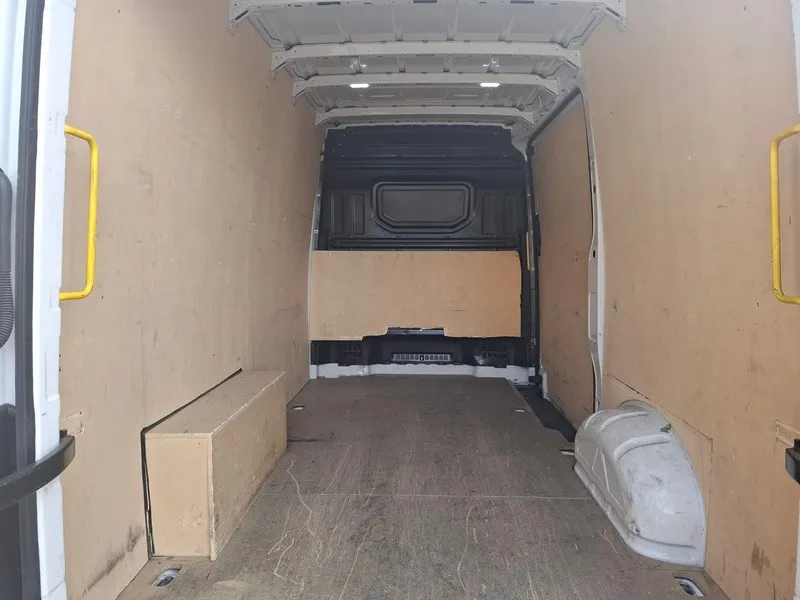 volkswagen crafter 2.0 tdi*140ks*klima* - slika 7