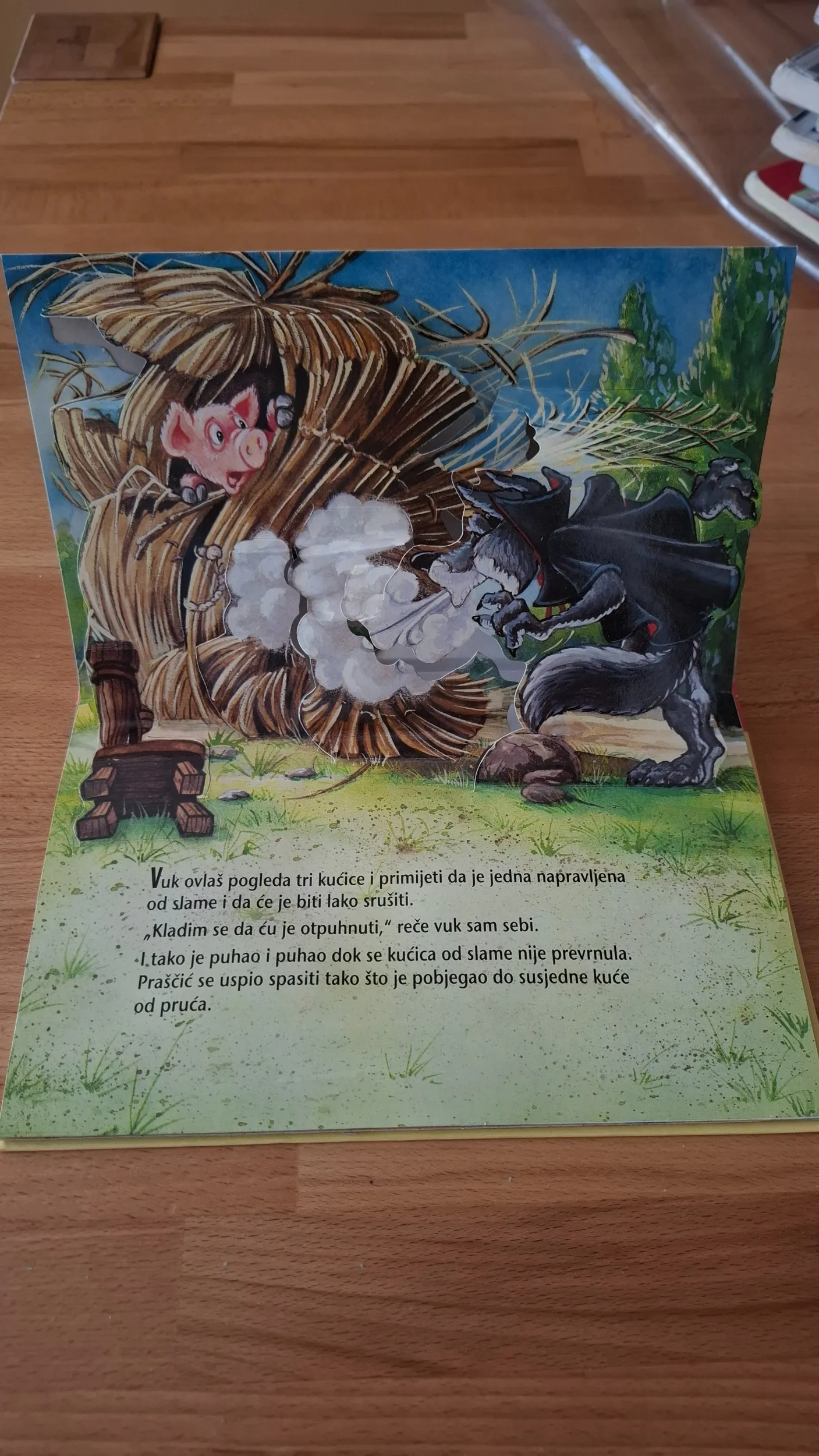 slikovnica tri praščića - slika 2