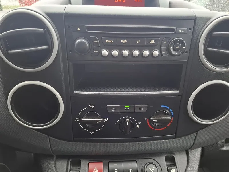 peugeot partner 1.6 hdi*3sjedala*klima* - slika 14