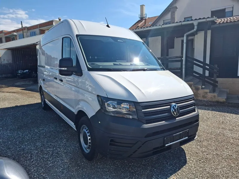 volkswagen crafter 2.0 tdi*140ks*klima*park.kamera*2025.g. - slika 3