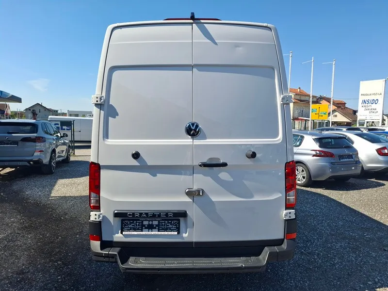 volkswagen crafter 2.0 tdi*140ks*klima*park.kamera*2025.g. - slika 5