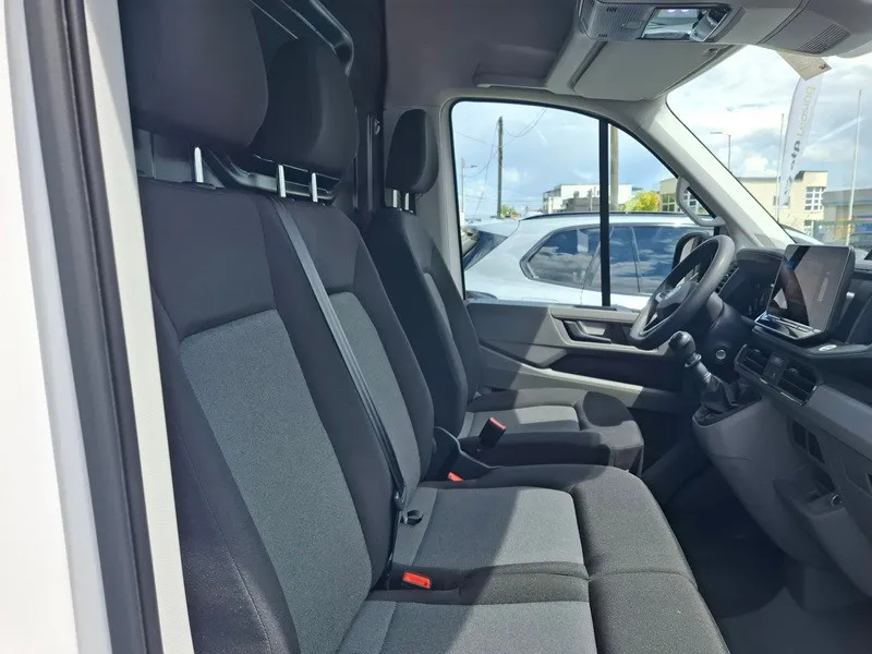 volkswagen crafter 2.0 tdi*140ks*klima*park.kamera* - slika 13