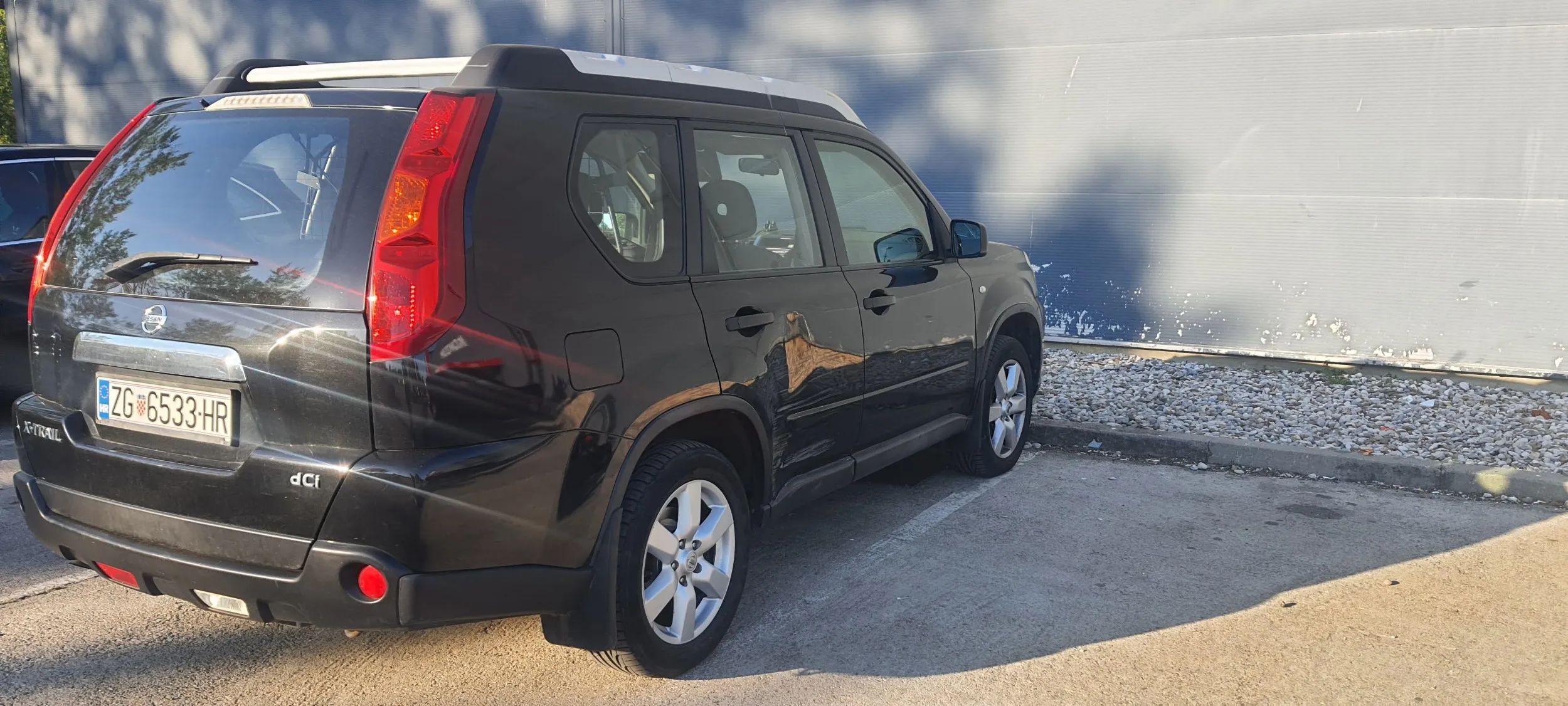 nissan x-trail 2.0 dci - slika 5