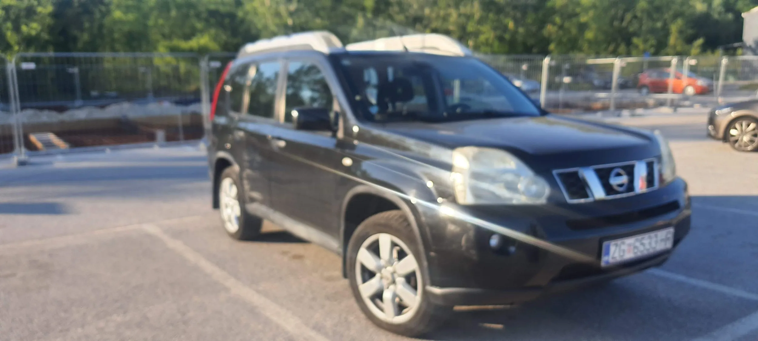 nissan x-trail 2.0 dci - slika 2