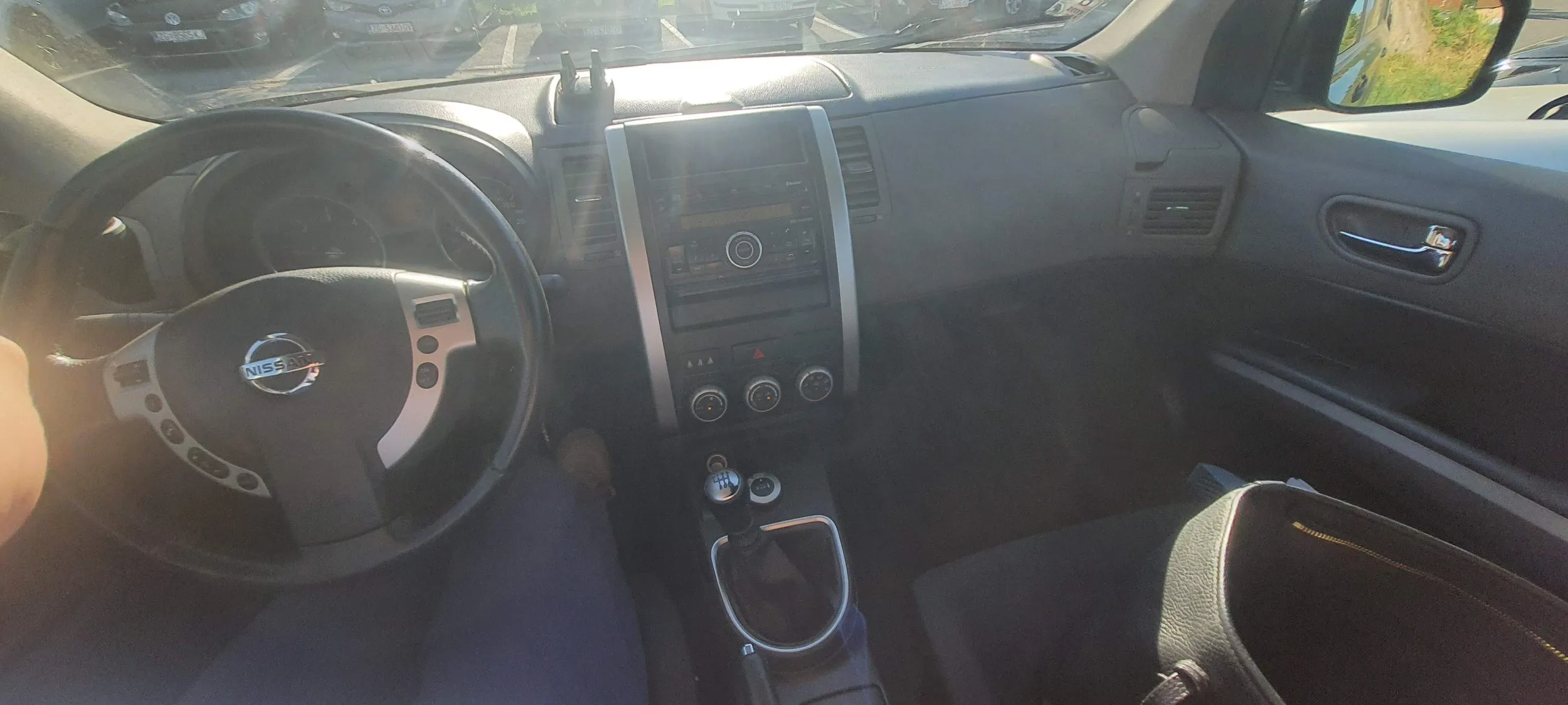 nissan x-trail 2.0 dci - slika 9