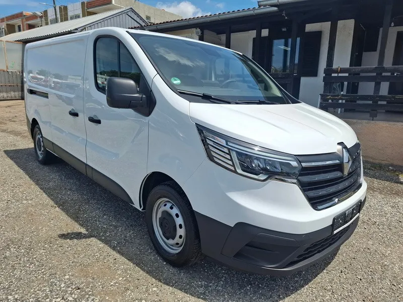 renault trafic 2.0 dci*130ks*klima*park.kamera*kuka za vuču* - slika 3