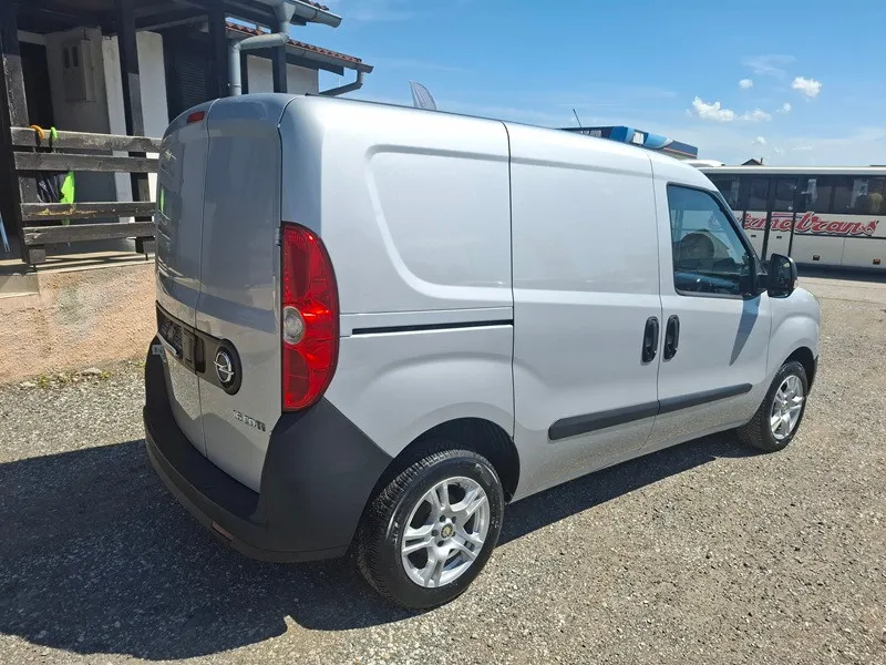 opel combo 1.6 cdti*klima*navigacija* - slika 5