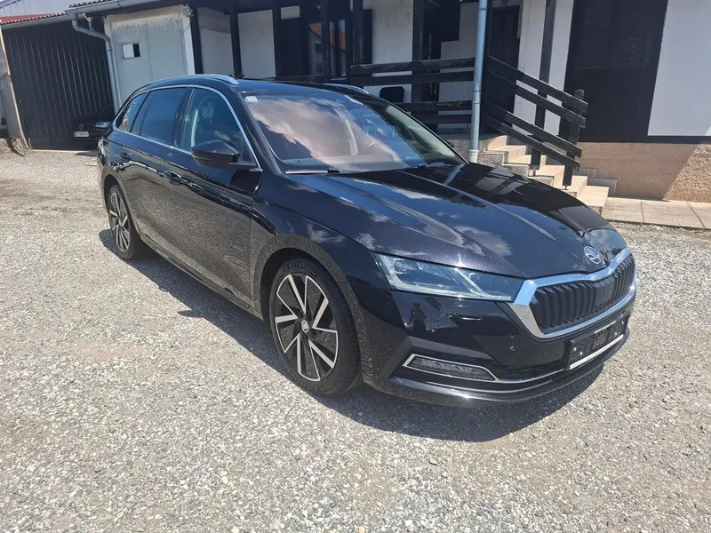 škoda octavia 2.0 tdi*150ks*klima*navigacija*panorama* - slika 3