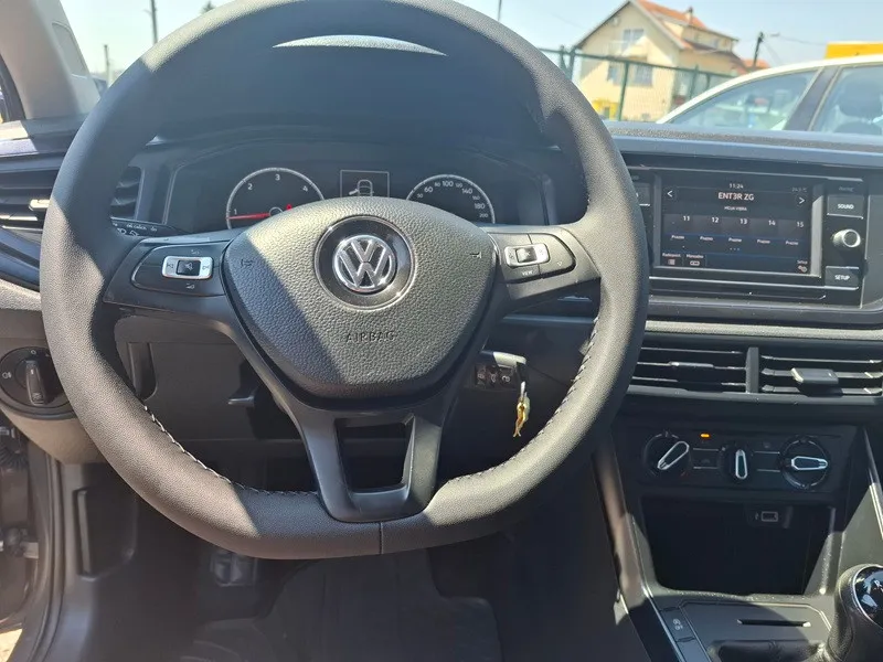 volkswagen polo 1.6 tdi*klima*tempomat* - slika 13