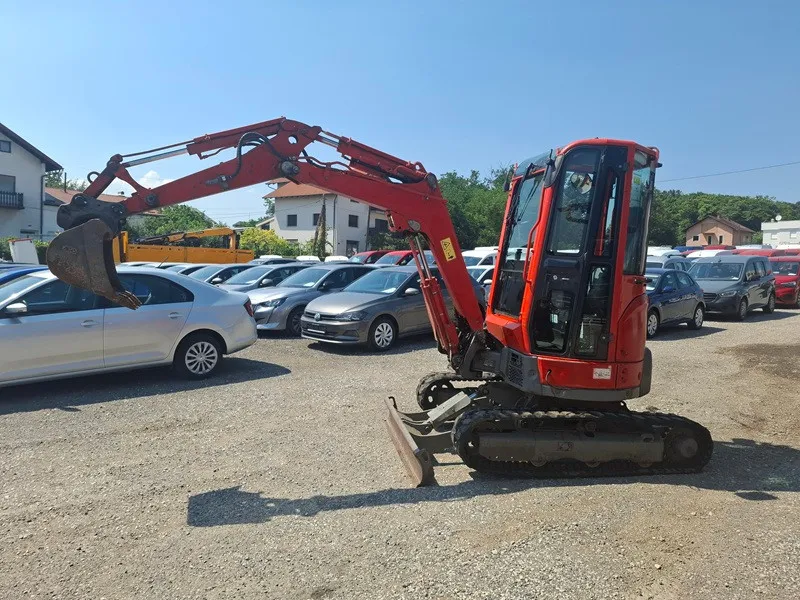 mini bager yanmar vio25-6cr - slika 9