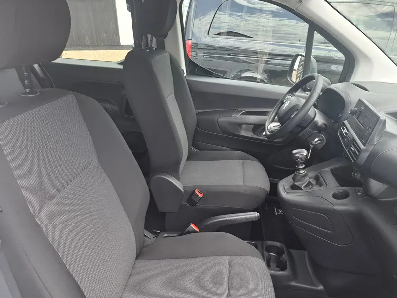 citroen berlingo 1.5 bluehdi*102ks*klima*tempomat* - slika 11