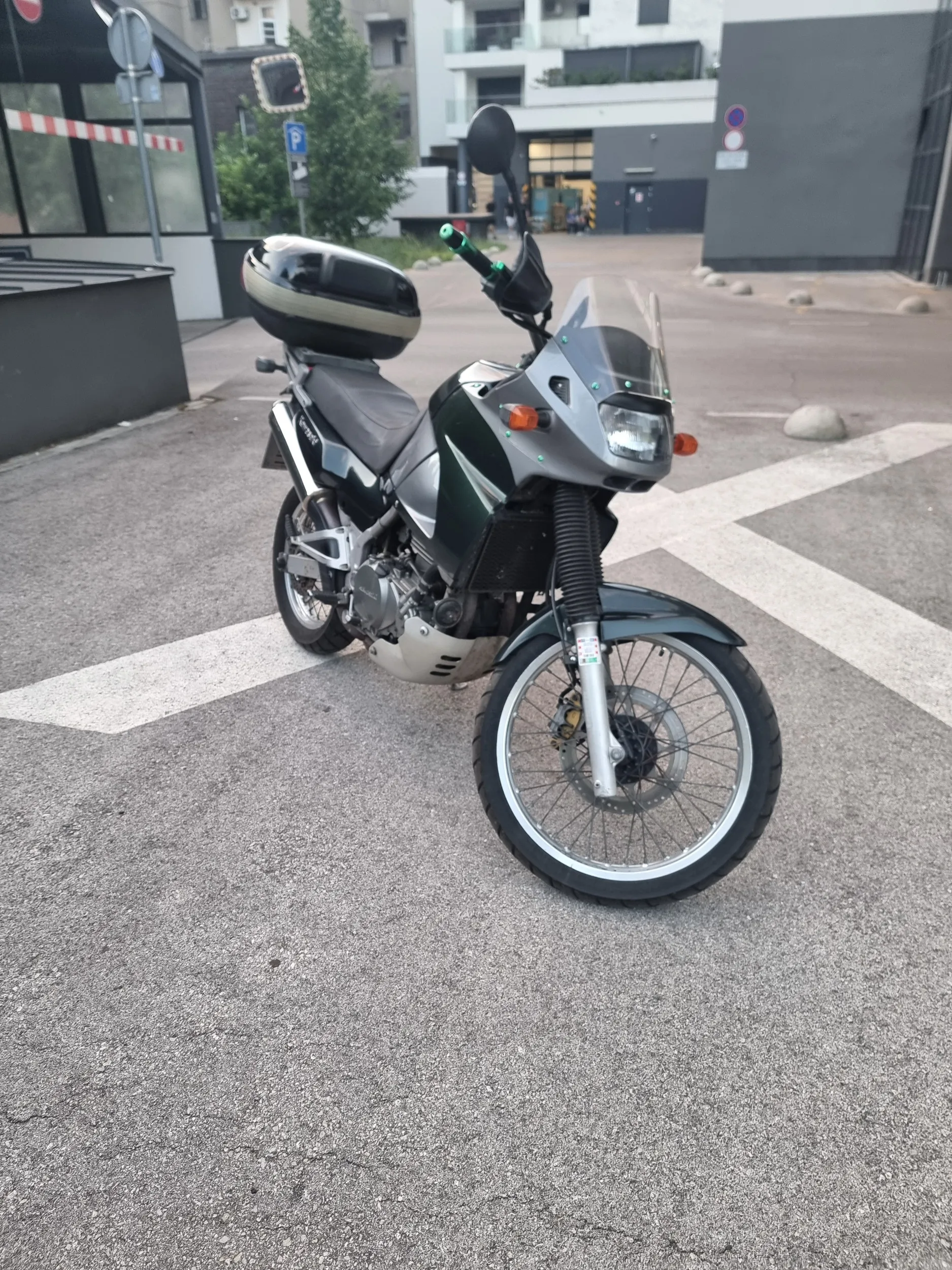 kawasaki kle 500 499 cm3 reg. 5/2027., 2002 god. - slika 5