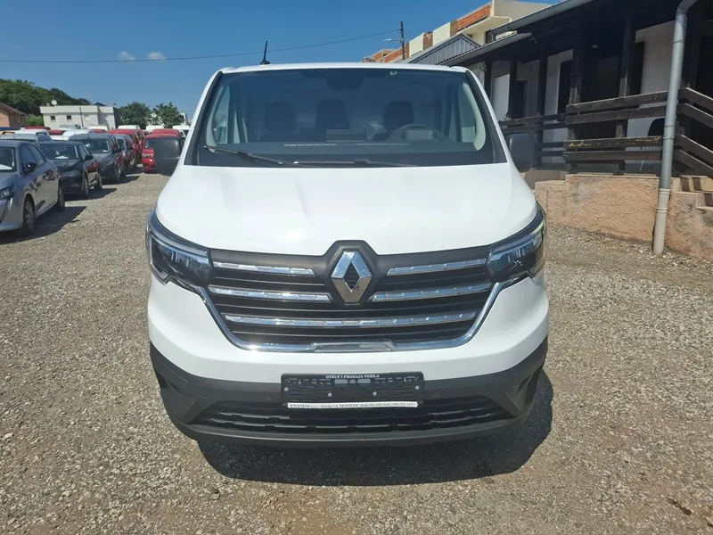 renault trafic 2.0 dci*150ks*automatik*klima* - slika 2