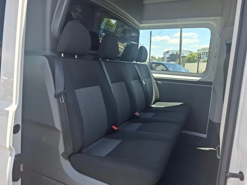 volkswagen crafter 2.0 tdi*140ks*6+1*klima*kuka za vuču* - slika 14
