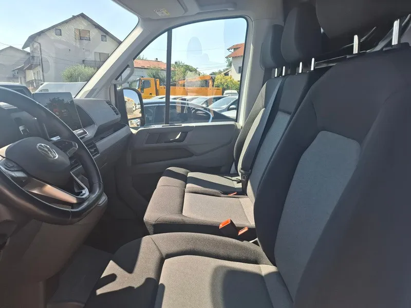 volkswagen crafter 2.0 tdi*177ks*automatik*klima*navigacija* - slika 11