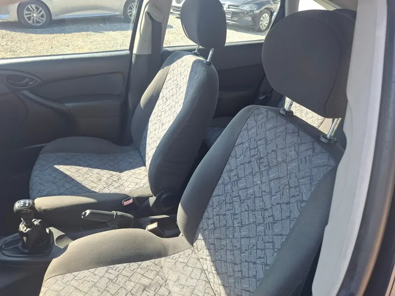 ford focus 1.8 td*klima - slika 8