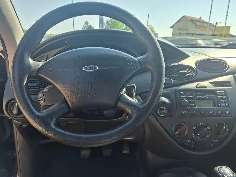 ford focus 1.8 td*klima - slika 10
